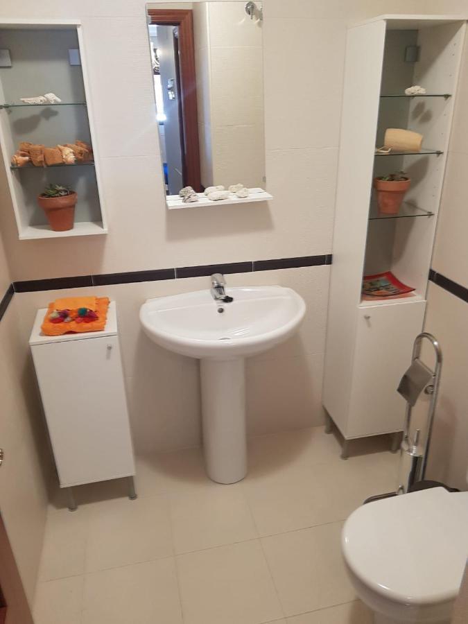 Apartamento En La Playa Con Parking Privado 게초 외부 사진